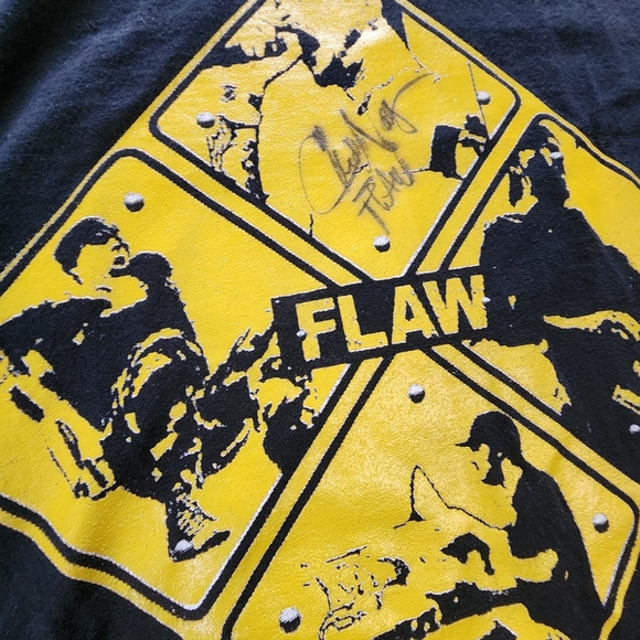 5 for $25 Artist Signed Flaw Band T-Shirt Only The Strong Survive - Picture 8 of 9